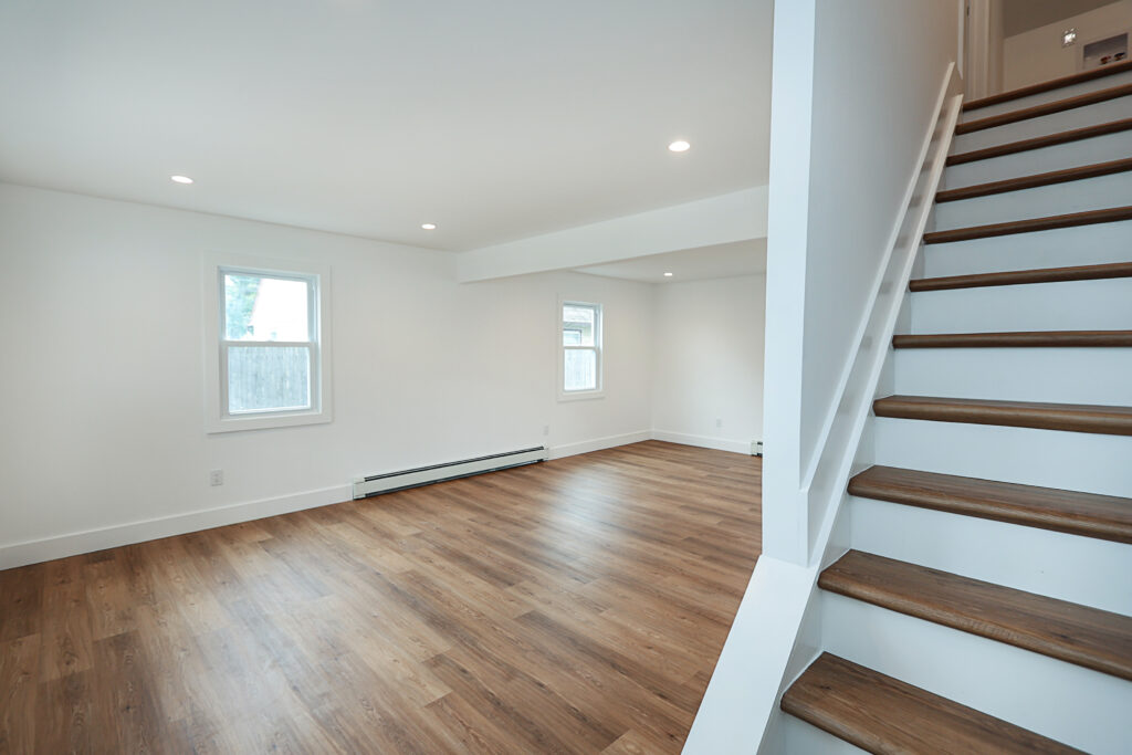 50 Carlls Path, North Babylon 4 50 Carlls Path, North Babylon 4